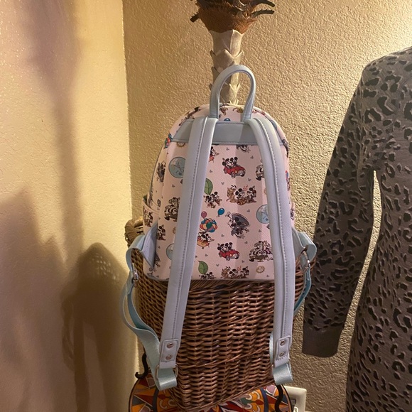 Disney Mickey Mouse back pack - Picture 10 of 11